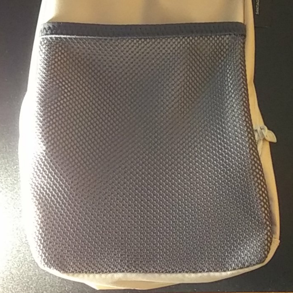 Adidas Lunch Box - Picture 4 of 6